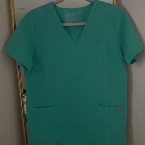 FIGS Surgical Green Scrub Top